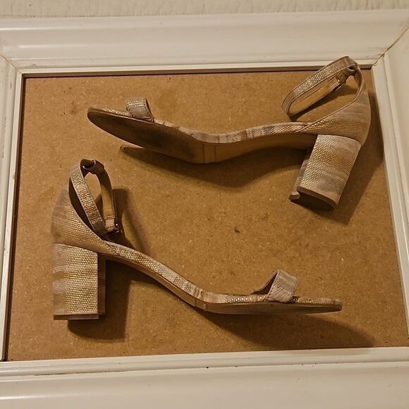 Vaneli taupe shimmer Block heel sandals size 8.5 - Picture 7 of 11
